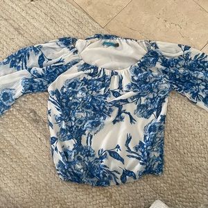 Alice and Olivia top. Size small.